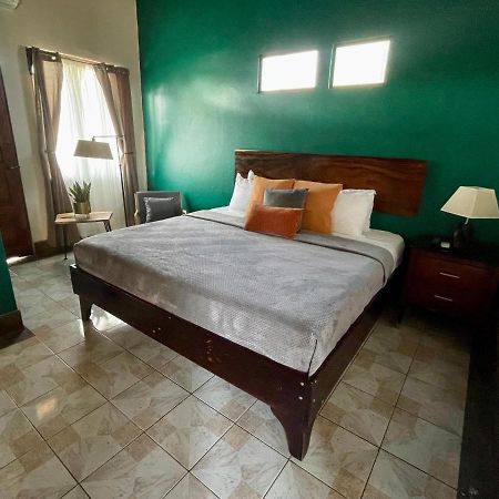 Hotel Wilson Condega Либерия Екстериор снимка